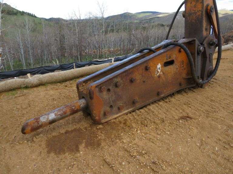 TELEDYNE - CM PRODUCTS HYDRAULIC BREAKER - (located @ Gray Rd. & SD Hwy 34 location) - MODEL TB980X - S/N 300150-1151. WORKING - WILL BE REMOVED FROM THE 9050 IF SOLD TO DIFFERENT BUYER.