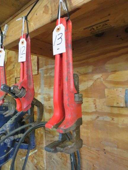 2-RIDGID SPUD 2 5/8" WRENCHES BOTH TO GO ONE MONEY