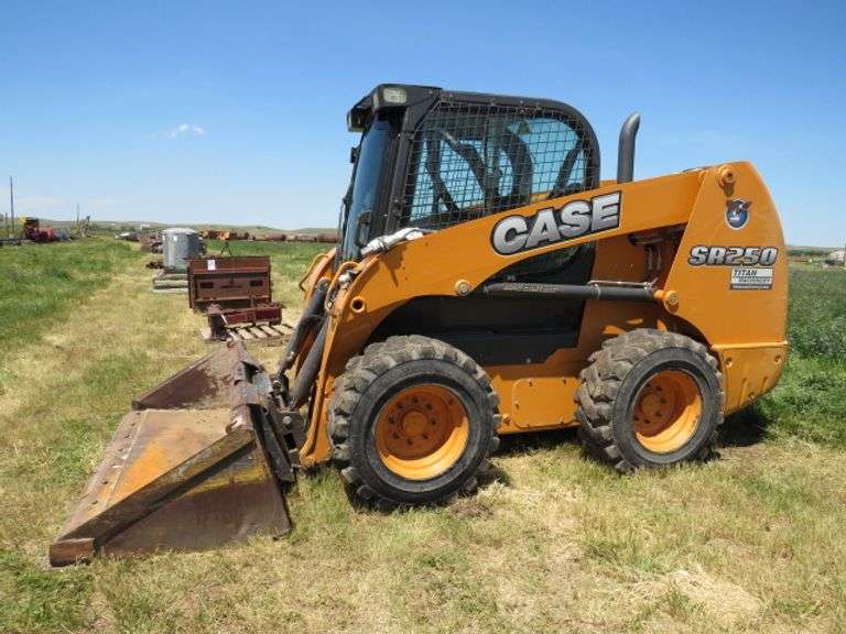 RANCH & CONSTRUCTION EQUIPMENT AUCTION & AMISH BAKE SALE – ONLINE AUCTION – HERMOSA, SD