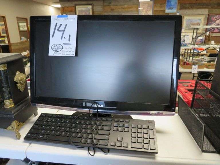LG  23' MONITOR AND KEYBOARD