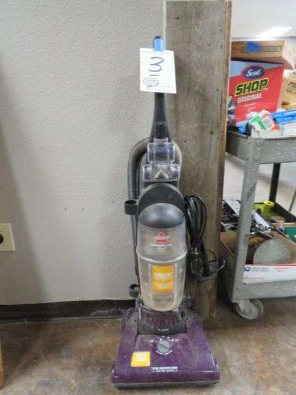 BISSELL POWERFORCE HELIX TURBO VAC - LITTLE DUSTY, VERY TRUSTY