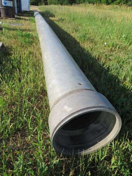 1 SECTION OF 10" ALUMINUM IRRIGATION PIPE