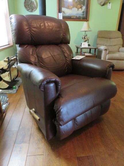 LAZY BOY ROCKER RECLINER - DARK LEATHERETTE STYLE