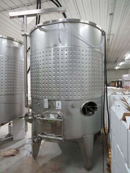 Prettech/Fermenters Choice, 2018, Variable Capacity Tank, 5,000 Liters. Includes all fittings, Temperature Controller and 12 V Glycol Control Valve. Rigging/loading fee of $200. 6' DIAMETER X 12' TO TOP OF CRANE