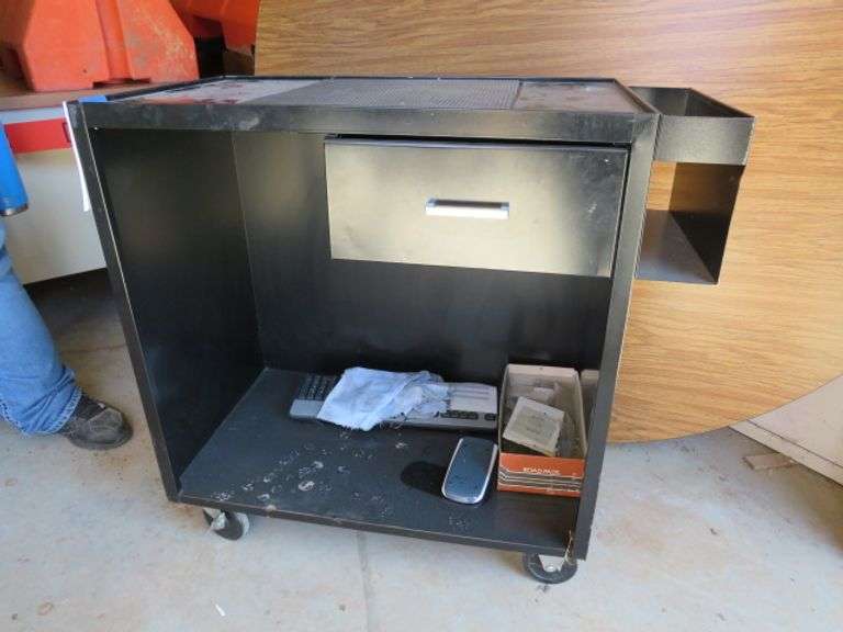 METAL MOBILE AV CART W/ A DRAWER