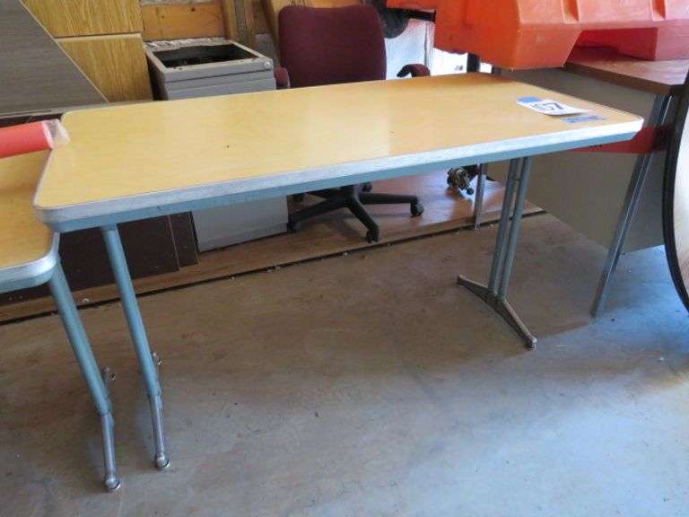 24" X 48" TABLE
