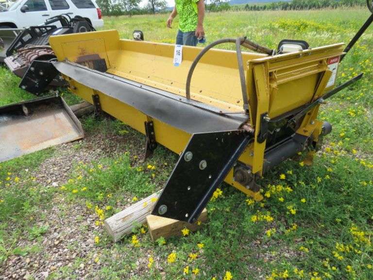 Tailgate Conveyor Attachment, Hi-Way Brand Model TGC-18 - SIDE DSICHARGE - REVERSABLE - USED VERY LITTLE