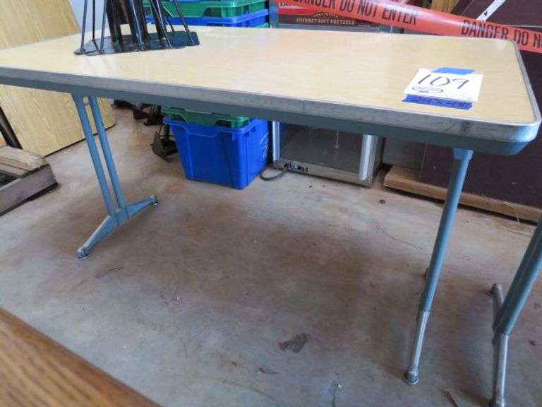 24" X 48" TABLE