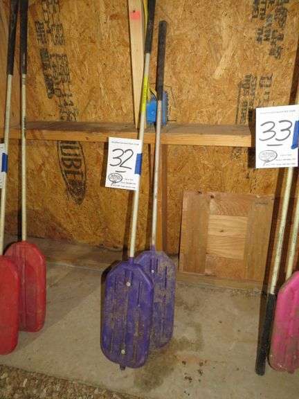 3 BLUE COLORED LIVESTOCK SORTING PADDLES