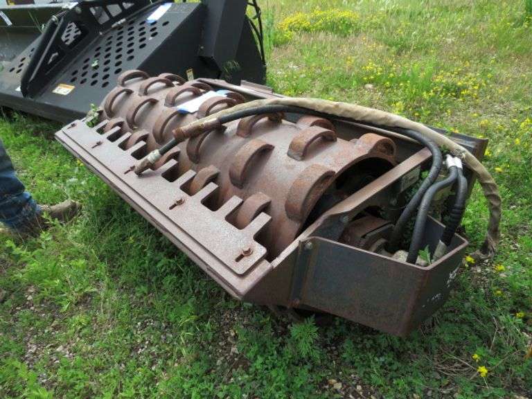 48" Sheepsfoot Packer Attachment for Skidsteer, Ingersoll Rand, Model #48 RAD Roller