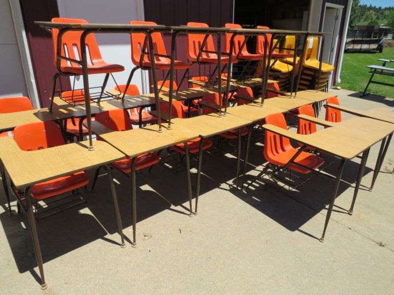 TWENTY SCHOOL DESKS ORANGE CHAIRS APPX. 29" TALL ALL TO GO ONE MONEY