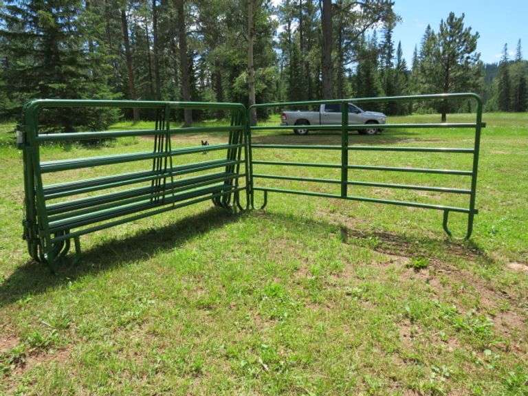 10' H&W PORTABLE PANELS SO MUCH A PIECE TIMES 6