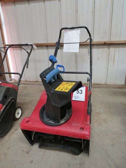 TORO SNOWBLOWER POWER CLEAR R-TEK 2CYCLE, 141 CC ENGINE, 21" BLADE