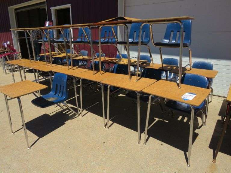 21 SCHOOL DESKS BLUE CHAIRS APPX. 29" ALL TO GO ONE MONEY