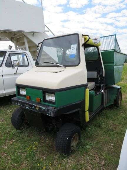 1997 Cushman Truckster with STEEL Dump Box - 3,725 hours - GAS ENGINE -S/N 98003353 - runs, drives and operates