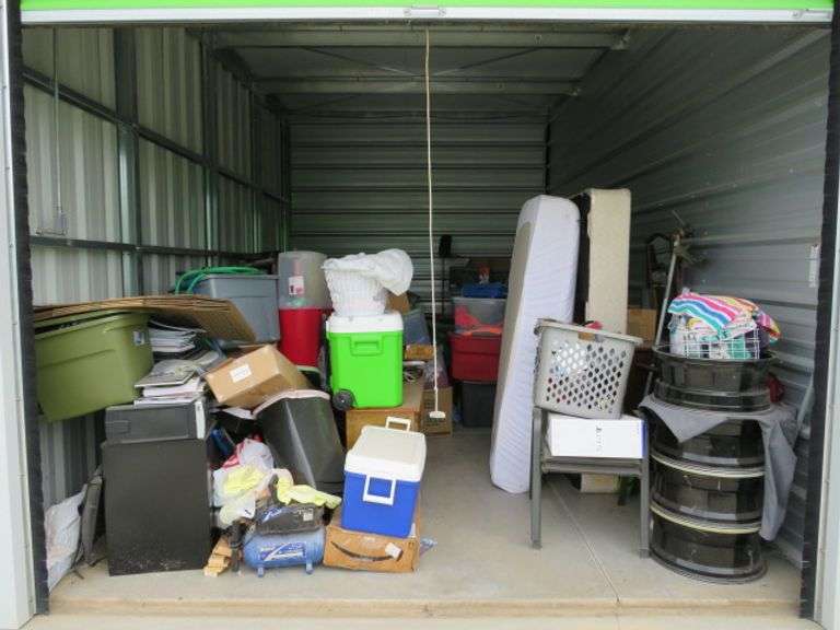 B -21 STORAGE UNIT J-15 - 12' X 20' - BUYER WILL HAVE 5 DAYS TO CLEAN OUT THE UNIT, $300.00 CASH CLEAN OUT DEPOSIT WILL BE REFUNDED WHEN CLEAN OUT IS VERIFIED - 15% BUY FEE OR A MINIMUM BUY FEE OF $25.00 + 6.2% SALES TAX ON THE PURCHASE PRICE AND THE BUY FEE