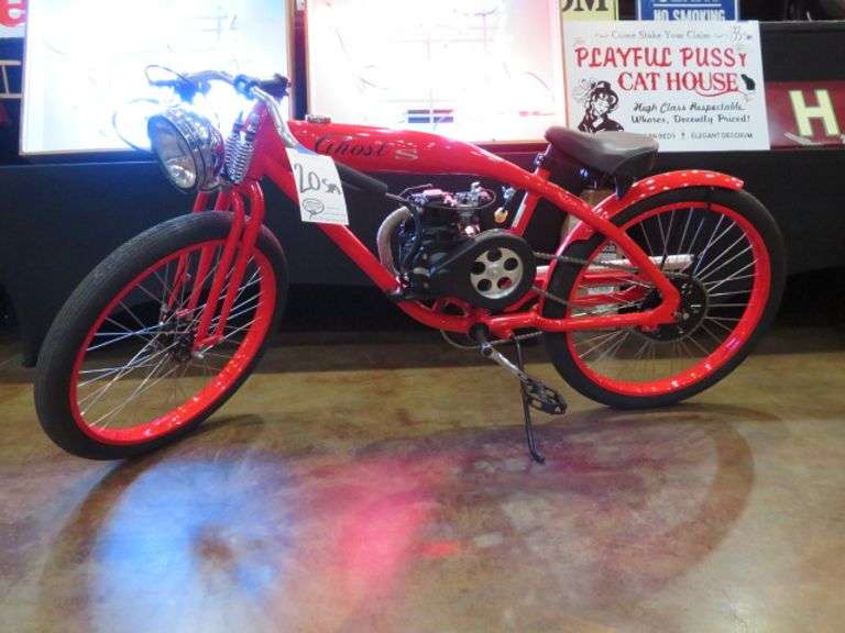 GHOST, GAS POWERED BICYCLE WITH CAFÉ HANDLE BARS, PEDAL OR GAS OPERATED, BRAND NEW, FAT TIRE