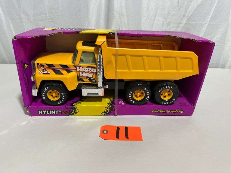 Nylint Dump Truck