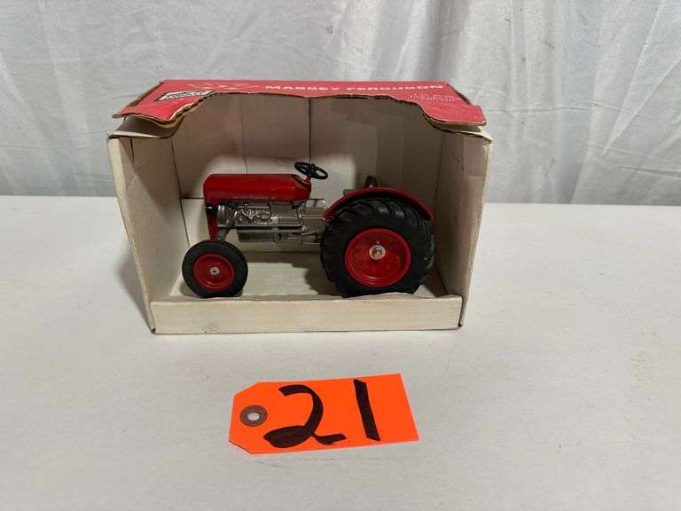 Massey-Ferguson 35 Tractor
