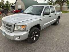 2010 Dodge Dakota Crew Cab 4x4 Pickup