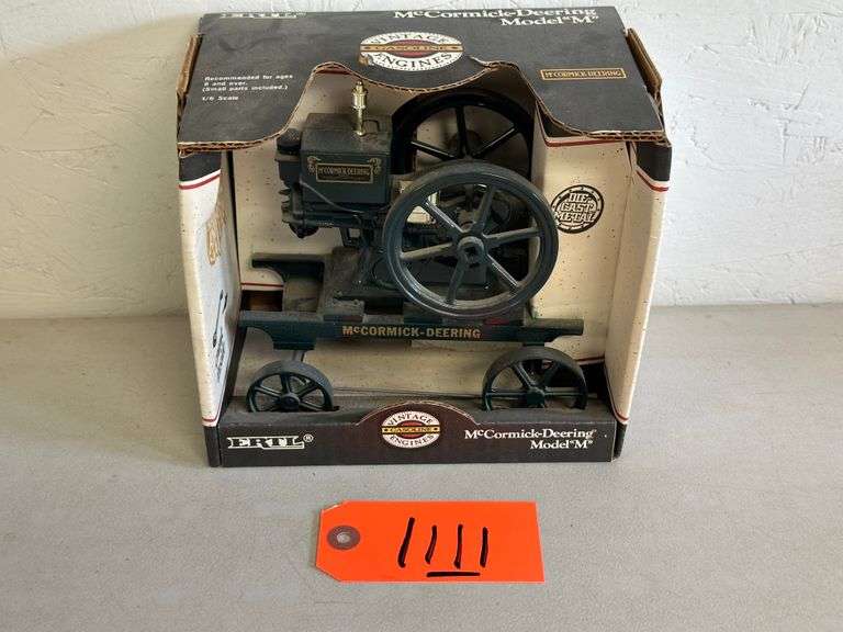 McCormick Deering Model M 1/6 Scale Engine