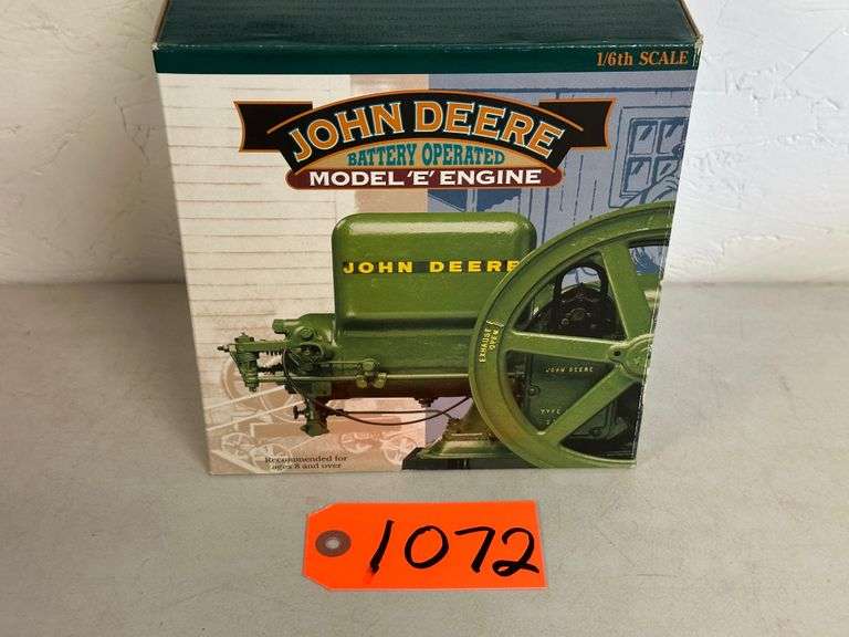 John Deere Model E 1/6 Scale Battery Operated Engine
