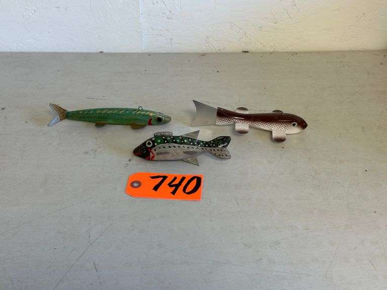 Spearing Decoys