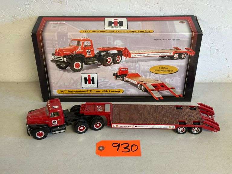 1957 International 1/34 Scale Tractor w/ Lowboy