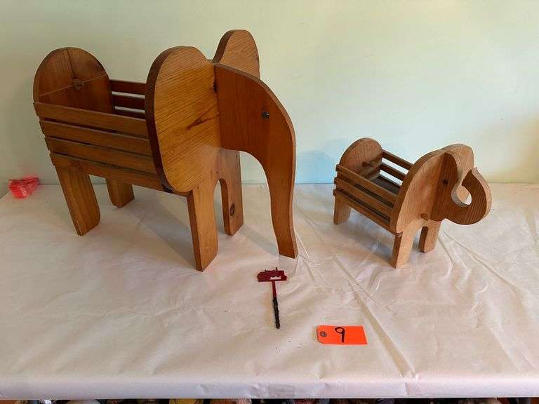 Wood Elephant Plant Boxes