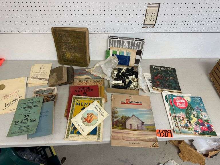 Vintage Books & Magazines