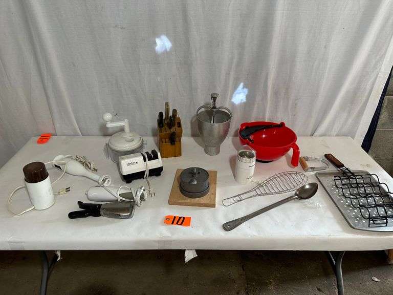 Blender, Chopper, Knife Sharpener, Knives, Burger Press, Batter Dropper, Bowl