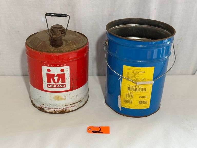 Midland Gas Can, Metal Bucket