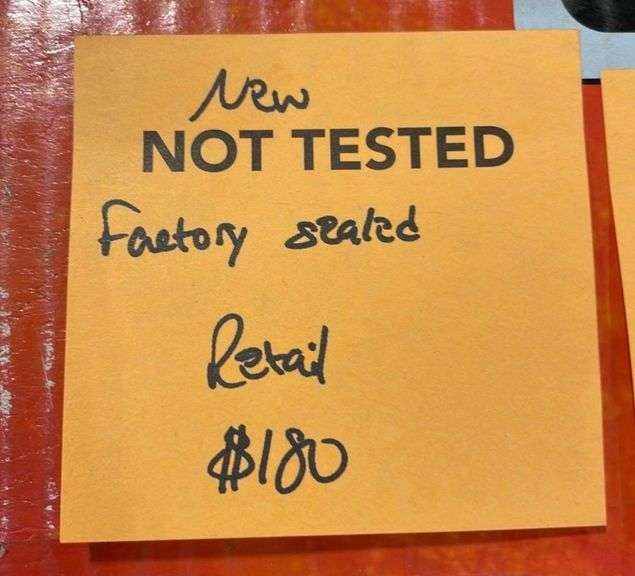 Magic Chef 3.3 cu. ft. Mini Fridge in White Model HMR330WE Metzger