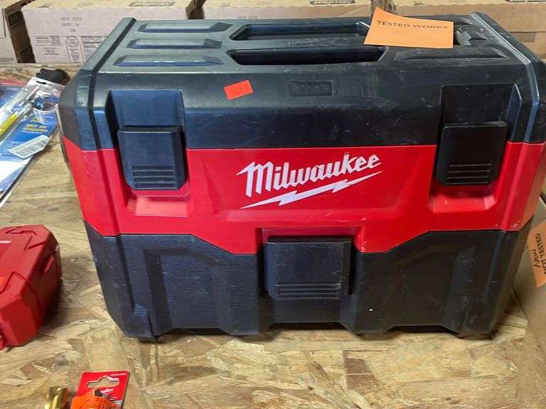 Milwaukee vacuum Metzger Property Services, LLC