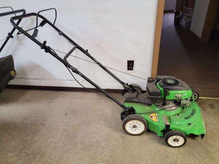 LawnBoy Silver Series 4Cycle 4.5 HP Easy Mulch SelfPropelled Mower