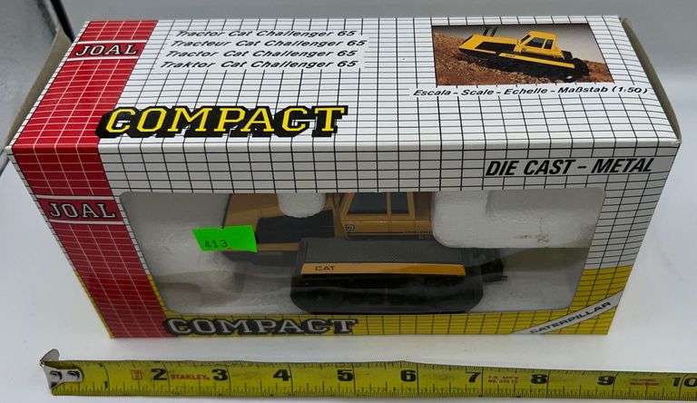 Joal Compact N 217 1:50 - Camión a escala - Miniature Of The Caterpillar 12G Leveller - OUT OF STOCK