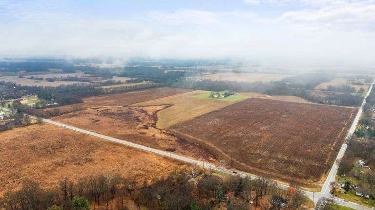 Tract 2: 20+/- Acres of Cropland