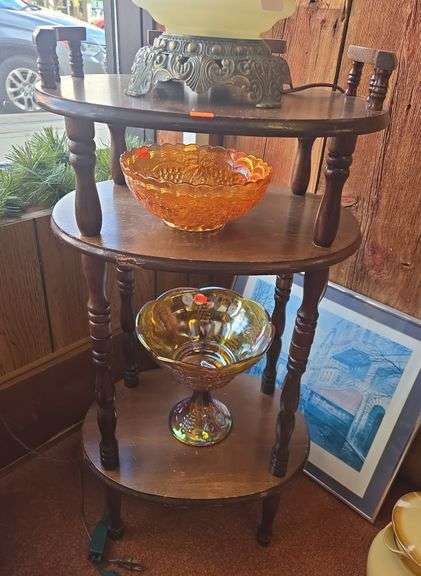 3-Tier Accent table 27.5”
