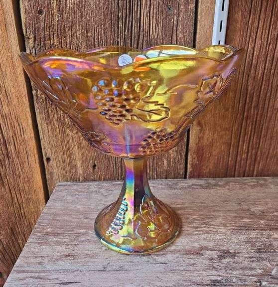 Carnival Glass Pedestal 8.5”