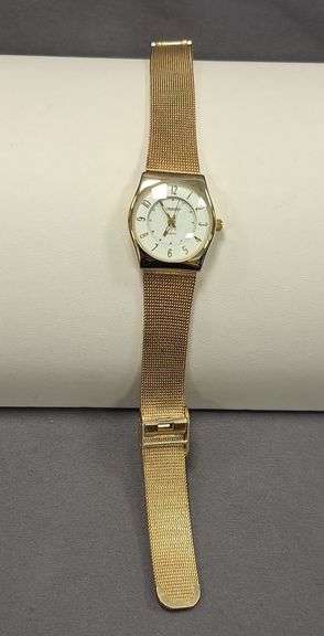 Embassy Quartz Women's watch