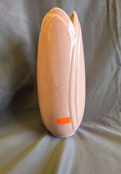 Ceramic Tulip Vase 7”