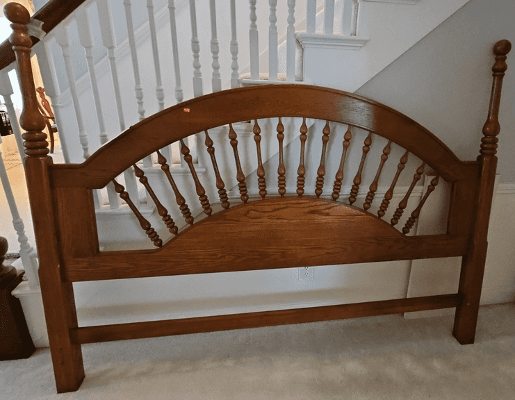 Lexington Furniture Recollections Riotic Country French Spindled King Headboard Solid Oak 78 1/4x60 1/4”