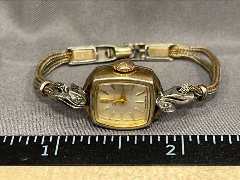 Major 17 Jewel Swiss 10kt RGP with Band 1/20 10kt Gold