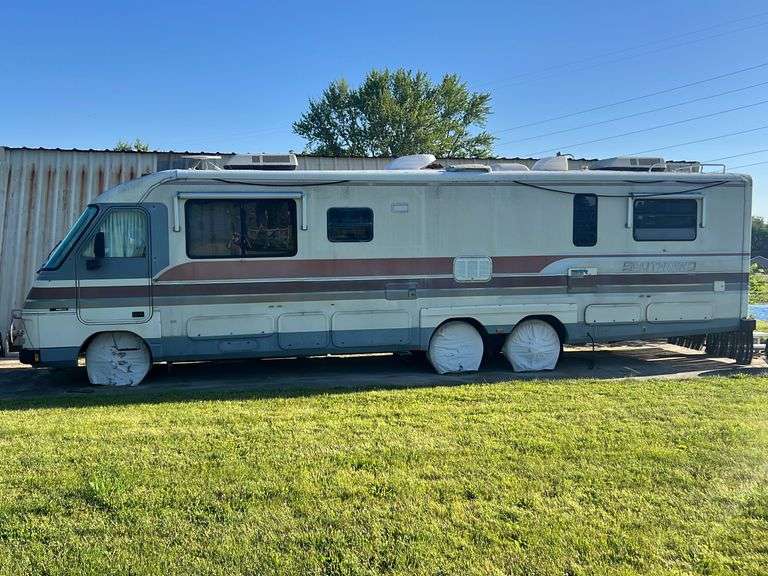 1991 Fleetwood Southwind Motor Home RV 35’, 60,000 miles, 454 Chevy ...