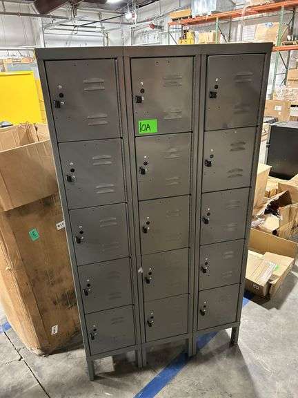 15 Door Storage Locker 66”x36”x12” *SEE PICTURES