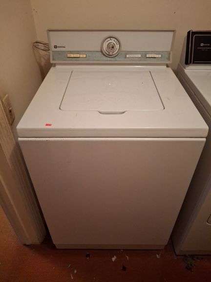 Maytag Automatic Top Load Gas Washing Machine 25.5" x 26" x 36.5"