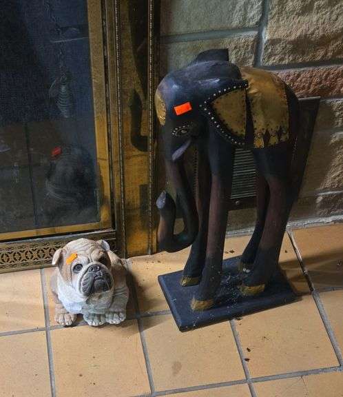 Elephant and Dog decor 20”x7”