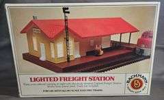 Bachmann lighted freight station, HO scale - Metzger Property Services, LLC