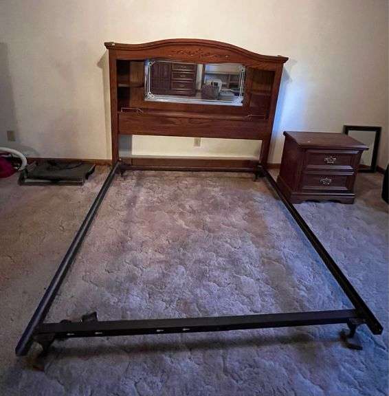 Queen Wood Headboard with Mirror and Metal Rails