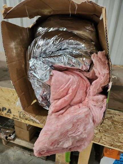 Master Flow
10 in. x 25 ft. Insulated Flexible Duct R8 Silver Jacket
